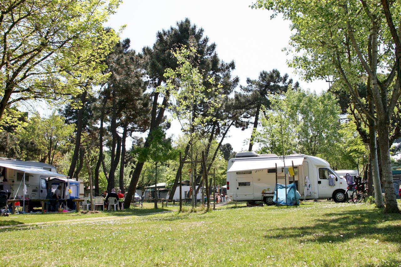 Romea Family Camping Casal Borsetti Eksteriør billede